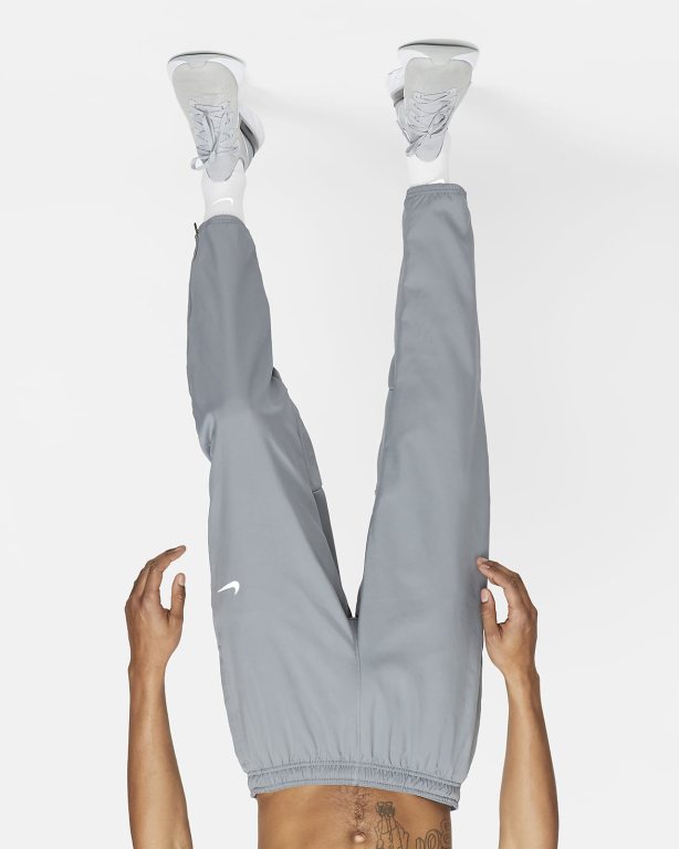 Nike Dri-FIT Challenger Erkek Pantolon Gri | SJQHL9853