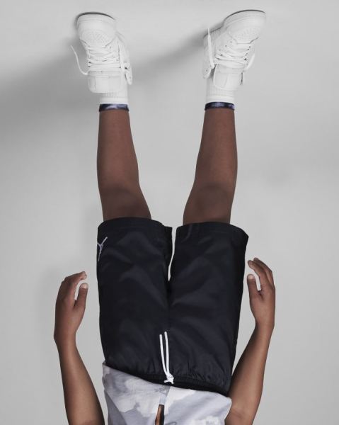 Nike Erkek Çocuk Şort Siyah | IRHEW4865